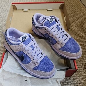 Women's Nike Dunk Low tops Hydrangea/Deep Royal Blue